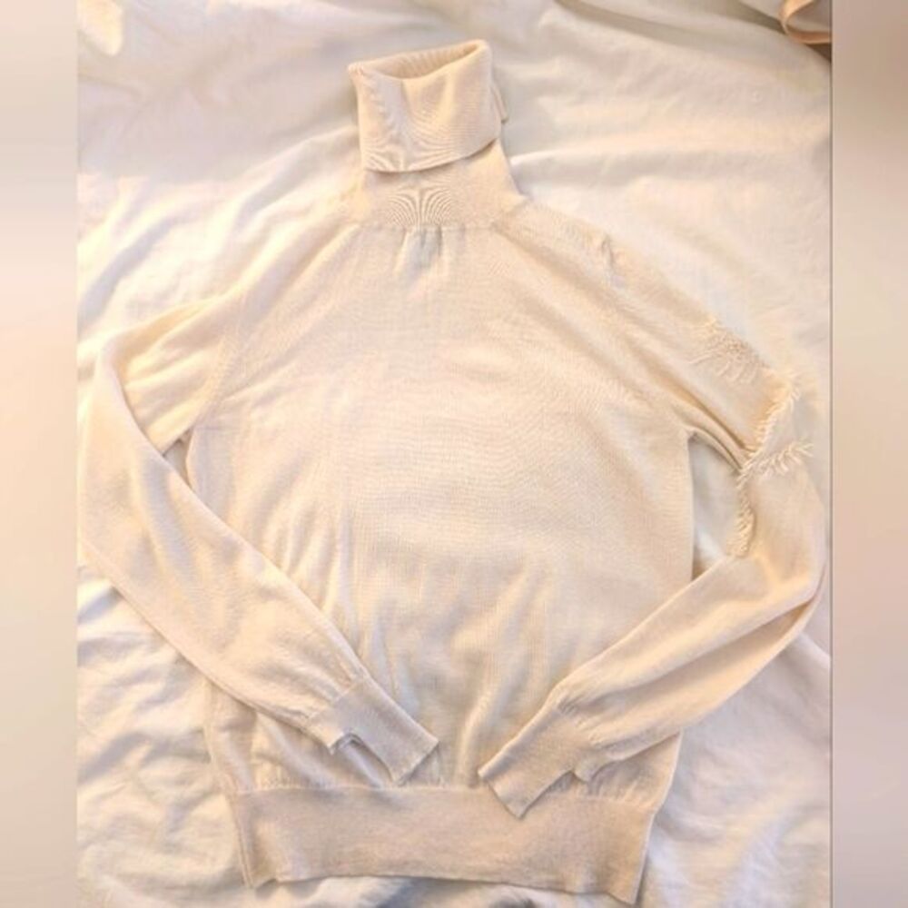 Barrie cashmere sweater